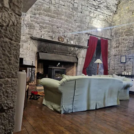Casa vacanze Schloss Ballindooley By Interhome
