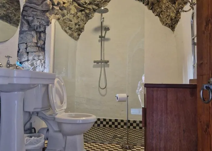 Schloss Ballindooley By Interhome
